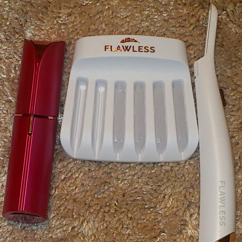 2 Finishing Touch Flawless Products
